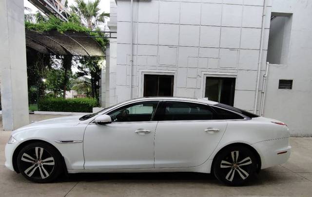 https://images10.gaadi.com/usedgaadi-sellcar/UsedCar/b066b768-9eaf-4b72-817c-07f07fc15acf/c88de170-1080-42ef-9975-41e3c84d2e61.jpg?imwidth=6402