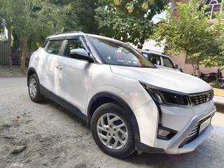 Mahindra XUV300 Mahindra XUV300 W8