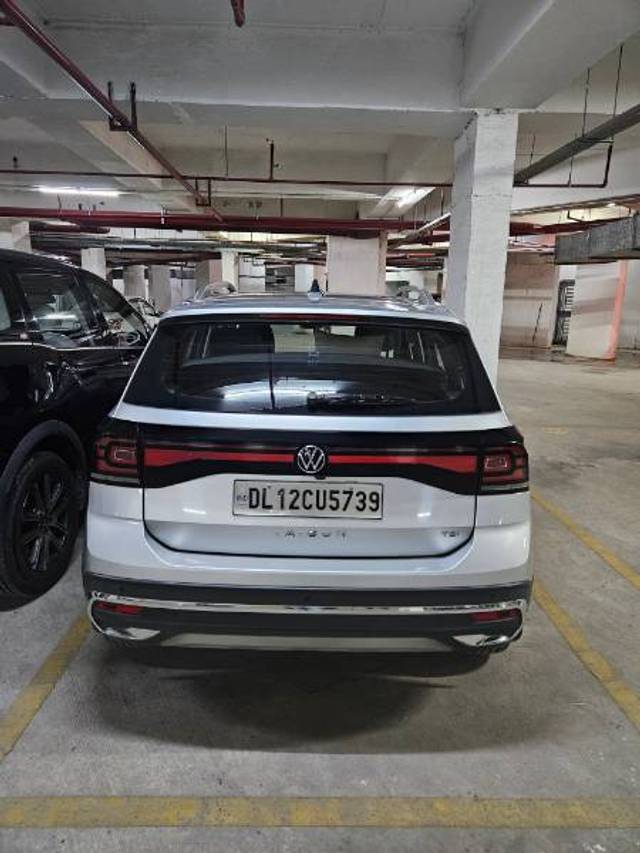 https://images10.gaadi.com/usedgaadi-sellcar/UsedCar/b0b2a6dd-bad5-4335-8d93-762eb1601db1/7b3eb5da-5d0d-47f2-a5f4-ea3655e3b7e8.jpg?imwidth=6402