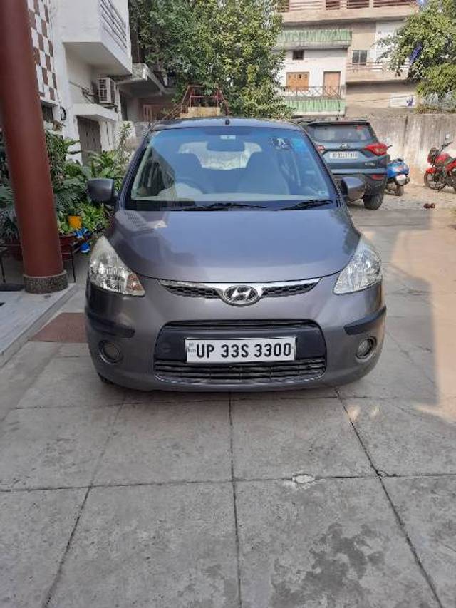 https://images10.gaadi.com/usedgaadi-sellcar/UsedCar/b0dd31ae-56fa-4450-892f-e5a6caa6c253/c96a7c6a-32f3-4ab4-a0b1-95d77aa4caa0.jpg?imwidth=6400