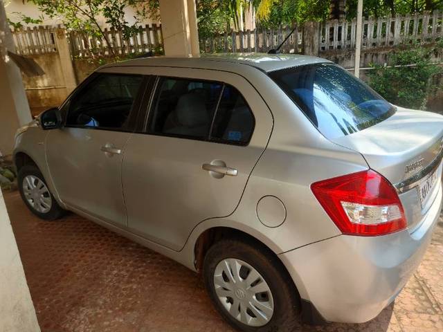 https://images10.gaadi.com/usedgaadi-sellcar/UsedCar/b0e1c081-b3c8-46cc-bb90-9f2e3bd2f1c8/aae32732-54b7-474d-8f3e-b35d5a64daf5.jpg?imwidth=6401