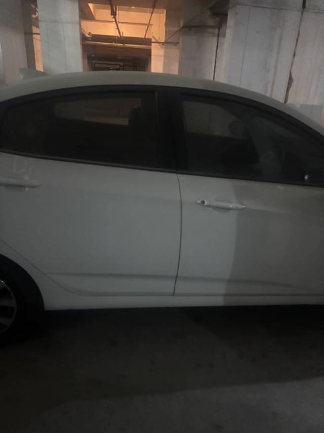 https://images10.gaadi.com/usedgaadi-sellcar/UsedCar/b0eb9ec8-53f1-4bb2-853e-fcbd708ed755/178ca8ce-2470-4bdb-8b1f-0a25ed86baed.jpeg?imwidth=6402