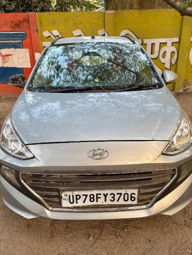 https://images10.gaadi.com/usedgaadi-sellcar/UsedCar/b13c1de6-82e4-46b6-984b-e6149c784411/c308ff04-9af0-4dd4-88a7-5650f80a9ab9.jpg?imwidth=6402