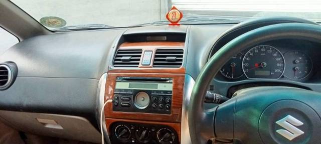 https://images10.gaadi.com/usedgaadi-sellcar/UsedCar/b143a4d1-25c2-4af7-9b45-060e1b7c2c03/3e81d08f-5b99-4b35-91e8-4cf9efb8b7e1.jpg?imwidth=6401