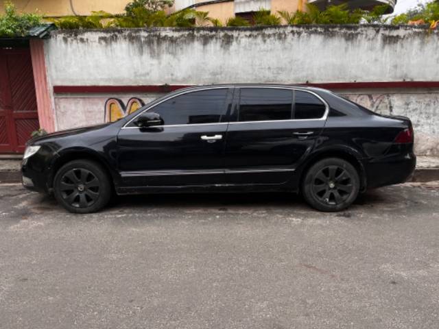 https://images10.gaadi.com/usedgaadi-sellcar/UsedCar/b1a6cd52-e4f4-4ef4-8f84-d0c51c38de88/b7d14ed6-c1a2-461e-a67b-462a5275e98e.jpeg?imwidth=6402