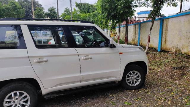 https://images10.gaadi.com/usedgaadi-sellcar/UsedCar/b20ef042-7b13-42ed-ba82-98df6a97ca45/4a76153d-81d3-4da2-9f98-35c08c6c0870.jpg?imwidth=6401