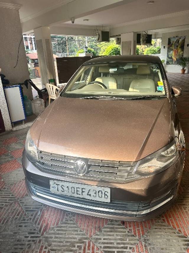 https://images10.gaadi.com/usedgaadi-sellcar/UsedCar/b2142799-498f-46e8-bc94-a2f866a81ea5/452ec1da-c4ec-4af3-88b6-1124b174c03e.jpg?imwidth=6400