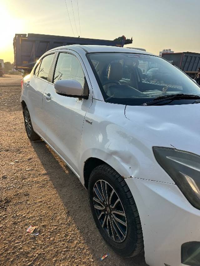 https://images10.gaadi.com/usedgaadi-sellcar/UsedCar/b248fae7-9d3b-4c0c-907c-4b495e91c38f/10fb9a9a-d08b-4c09-ae12-3f27c1de49ac.jpeg?imwidth=6400