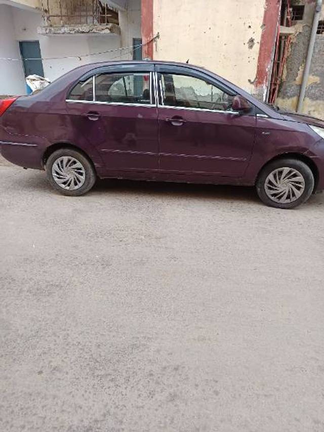 https://images10.gaadi.com/usedgaadi-sellcar/UsedCar/b30b22e9-915c-4e78-b1e5-6c41740ff6d8/c84a4ac8-dd3f-411b-a2d1-aee791948a17.jpg?imwidth=6402