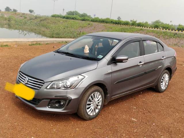 https://images10.gaadi.com/usedgaadi-sellcar/UsedCar/b3182465-8635-4505-a14a-a1dd9d5bb98d/799cd118-3605-4024-b4fa-ee3bad0214b2.jpg?imwidth=6400