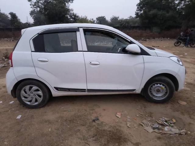 https://images10.gaadi.com/usedgaadi-sellcar/UsedCar/b36c1c46-9adf-4009-b59d-16ec16f0285b/ebae54c8-689d-484c-8056-39433c50c2c9.jpg?imwidth=6401