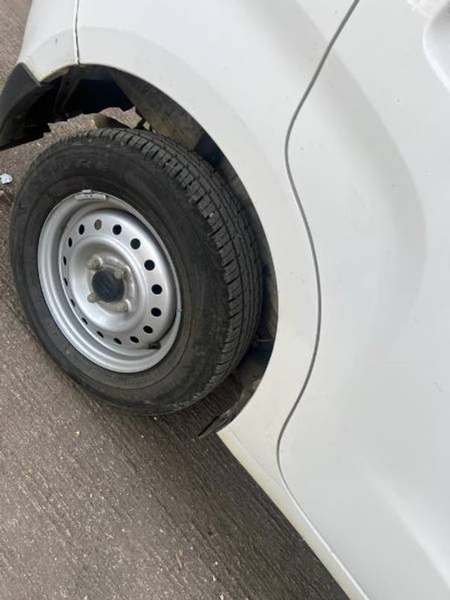 https://images10.gaadi.com/usedgaadi-sellcar/UsedCar/b37fb8b1-13ab-45ec-9bf7-78d52410bbb8/caa6b014-d752-4420-8002-e3f496fdb7d3.jpg?imwidth=6402