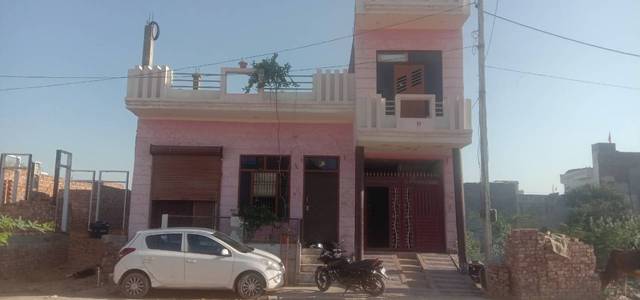 https://images10.gaadi.com/usedgaadi-sellcar/UsedCar/b3d0713a-2338-4b74-b866-df8e728148de/0bb2a8ea-872e-4be0-bb0f-83257fa75d4b.jpg?imwidth=6401