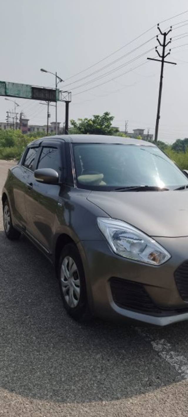 https://images10.gaadi.com/usedgaadi-sellcar/UsedCar/b410a468-fd46-47ad-90ec-bcc954e14cd8/d0647a34-82e8-445c-91ed-8b16d0b51db4.jpeg?imwidth=6400