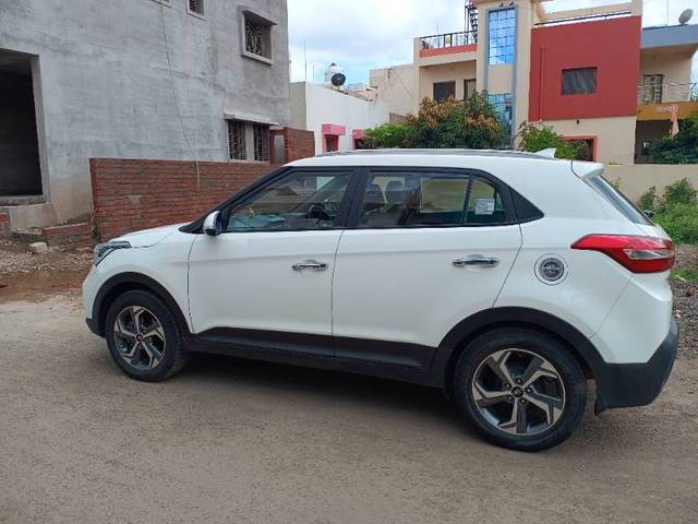 https://images10.gaadi.com/usedgaadi-sellcar/UsedCar/b42f747d-7513-47ed-9ad9-fa135a683d94/6dec5f7c-43ed-4f0d-b9d0-3a63e4c0b874.jpg?imwidth=6401