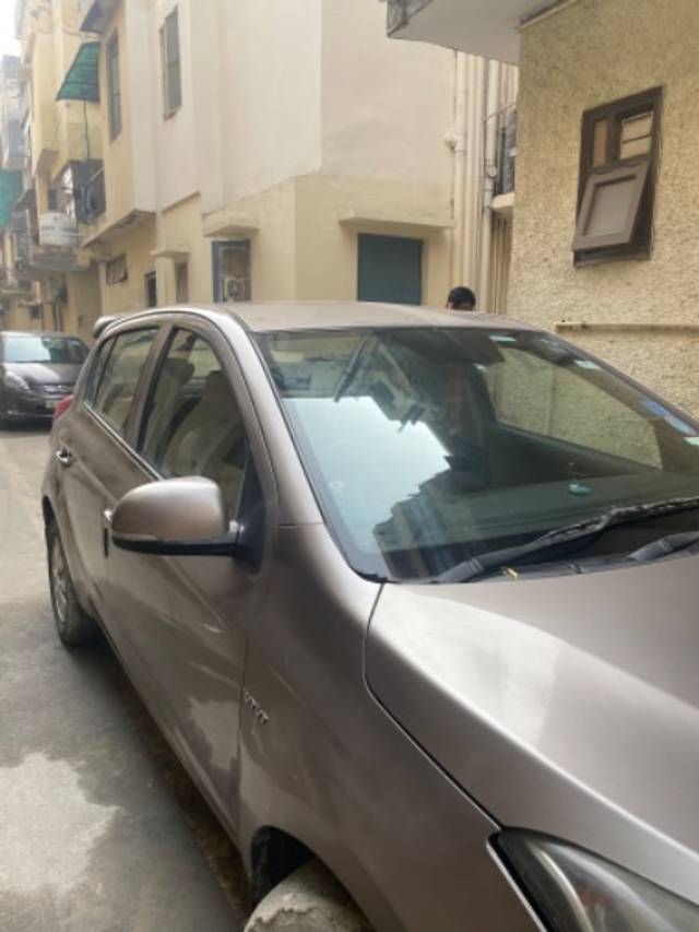 https://images10.gaadi.com/usedgaadi-sellcar/UsedCar/b476f11f-2da5-4e10-861b-87baa934eaef/6c4120d6-1fb3-4263-9af1-9bffde600175.jpeg?imwidth=6402