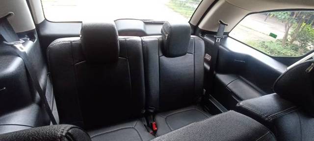 https://images10.gaadi.com/usedgaadi-sellcar/UsedCar/b4bc9220-2795-4eb1-9e08-b4d2d61ab13a/c17a8b0b-ad7e-49d9-9609-0a46a77d3218.jpg?imwidth=6402