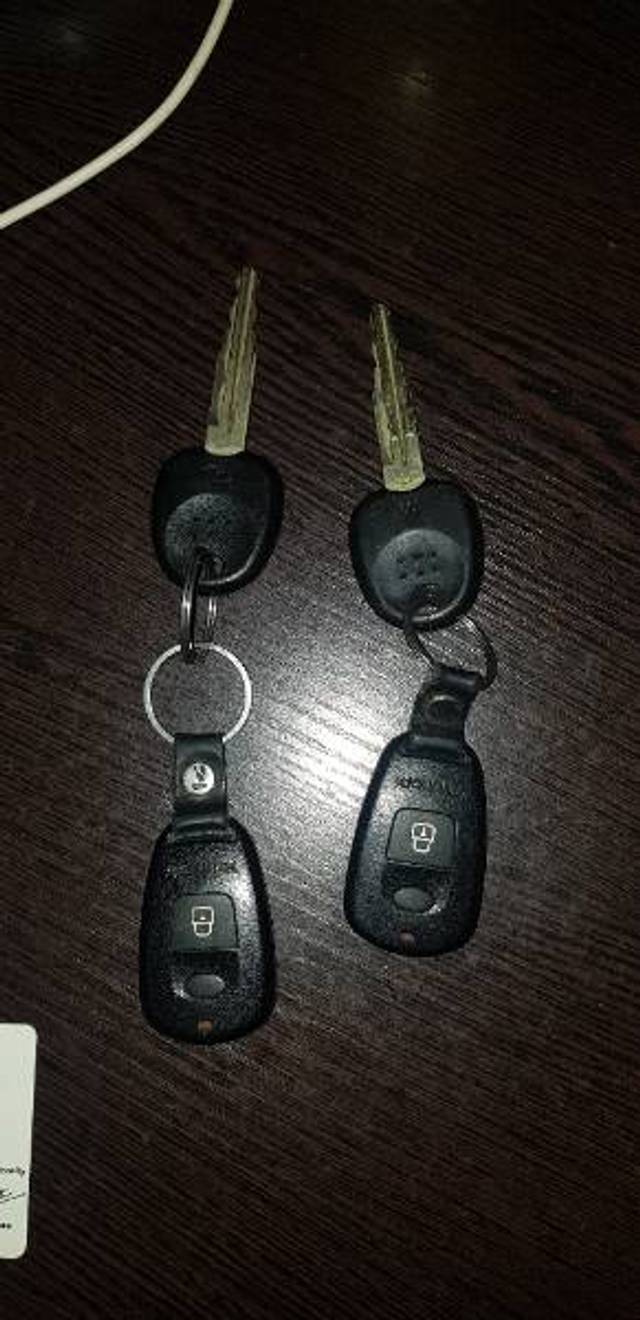 https://images10.gaadi.com/usedgaadi-sellcar/UsedCar/b52535e9-5e13-48c1-9eca-9c38caaaad59/bf7acef1-afb1-4ae9-8de9-c1e33989bbef.jpg?imwidth=6402