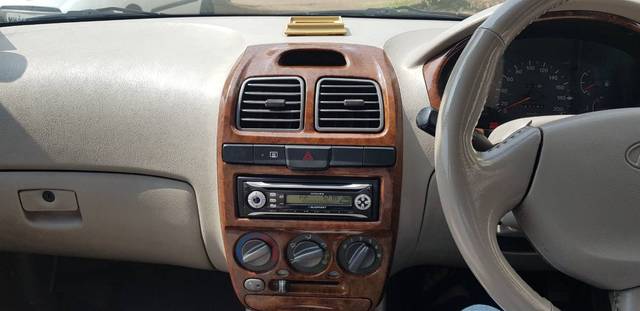 https://images10.gaadi.com/usedgaadi-sellcar/UsedCar/b52535e9-5e13-48c1-9eca-9c38caaaad59/e9e062d1-aa65-4ecb-b5b2-9b878a47ead0.jpg?imwidth=6401