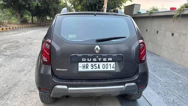 https://images10.gaadi.com/usedgaadi-sellcar/UsedCar/b52e07ec-28d9-41c1-8265-01f29350f947/19b3bc96-641c-4823-8609-52061d6e7348.jpg?imwidth=6401