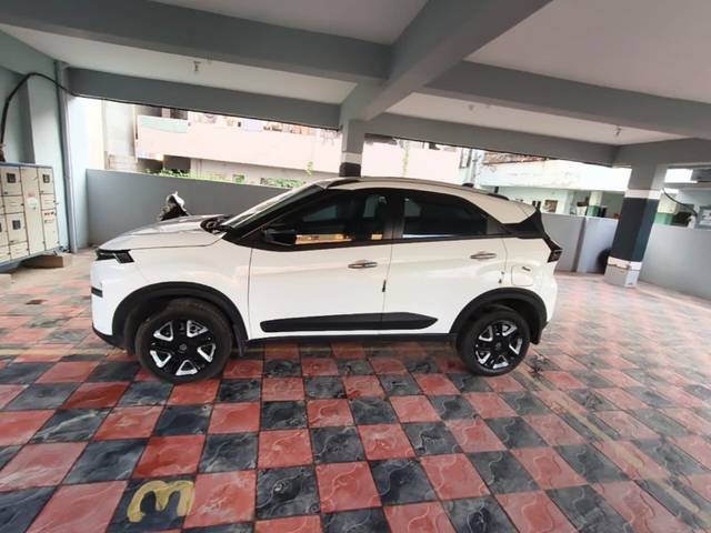 https://images10.gaadi.com/usedgaadi-sellcar/UsedCar/b539a368-ff33-41ab-81a3-5992e2a413ad/a23eac1b-6018-46b0-af53-e9617f62f5fa.jpeg?imwidth=6401