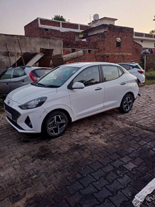 https://images10.gaadi.com/usedgaadi-sellcar/UsedCar/b5614144-9ec9-4ce4-8a9e-cfc2a9c2f177/41eb1c45-fc57-44d9-8178-1836b9205b30.jpg?imwidth=6400