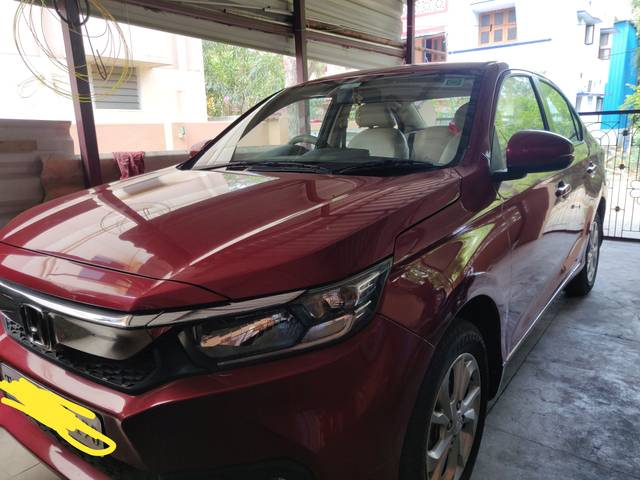 https://images10.gaadi.com/usedgaadi-sellcar/UsedCar/b5896cfd-5d15-4c91-9253-5df5b5dcfff2/c368da22-cb49-4ef2-b3f0-eba23484c335.jpg?imwidth=6400