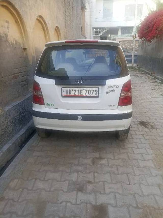 https://images10.gaadi.com/usedgaadi-sellcar/UsedCar/b5960fcc-5e91-41f9-ab66-9c5b8b9a1ec7/92098b06-9ee0-4850-a989-1671cb5c2a62.jpg?imwidth=6402