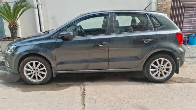 https://images10.gaadi.com/usedgaadi-sellcar/UsedCar/b5c34113-a1b9-459d-9953-02be5ff74b58/565025b0-16be-43a2-bf4f-ba88d3abbb99.jpg?imwidth=6402