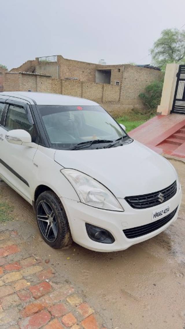 https://images10.gaadi.com/usedgaadi-sellcar/UsedCar/b5e3adf8-3fda-4578-9c9a-d3de5358c5fa/d9d4cf4e-8cdd-4da0-bf33-9099343430f2.jpeg?imwidth=6400