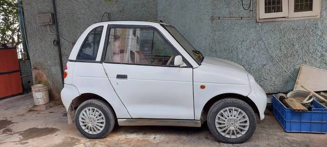 https://images10.gaadi.com/usedgaadi-sellcar/UsedCar/b5f658d3-d529-4994-afe6-00b441c2f4c8/4bb083fd-f3f4-4e34-ac7f-343bb233b919.jpg?imwidth=6402