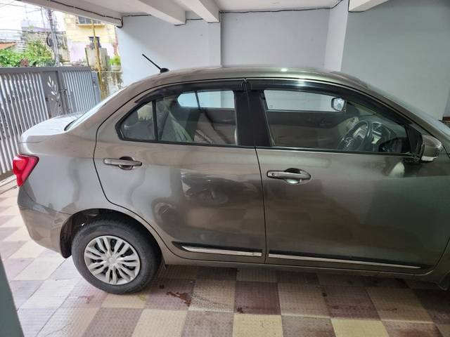 https://images10.gaadi.com/usedgaadi-sellcar/UsedCar/b5fff97d-cfdf-430c-a7c0-a9f0cecd3273/6d8ff5b1-b768-4b52-87dd-01a3b04655f3.jpeg?imwidth=6401