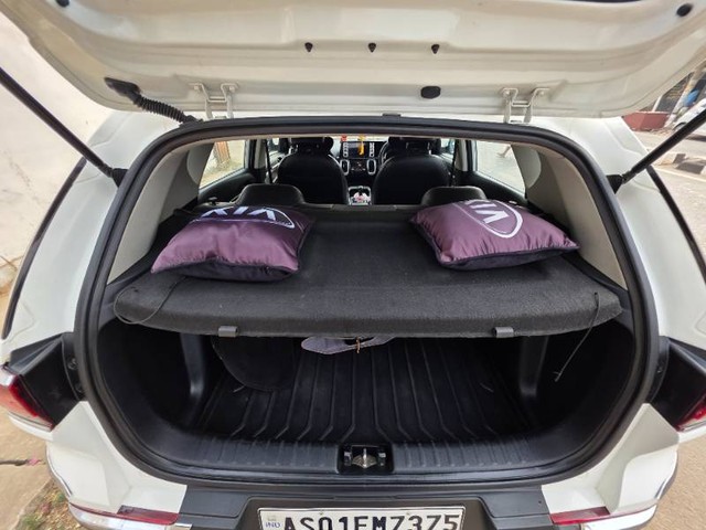 Second-hand 2023 Kia Sonet HTK Plus Diesel iMT BSVI for sale in Kamrup-7