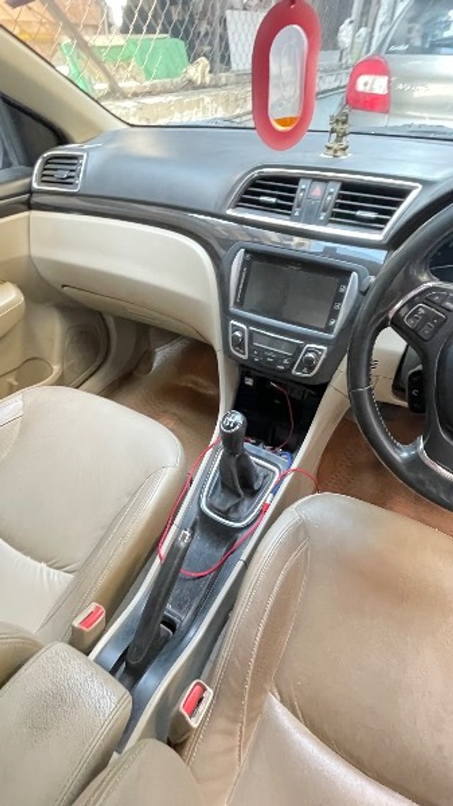 Second-hand 2015 Maruti Suzuki Ciaz VDi Plus SHVS for sale in Ahmedabad-6