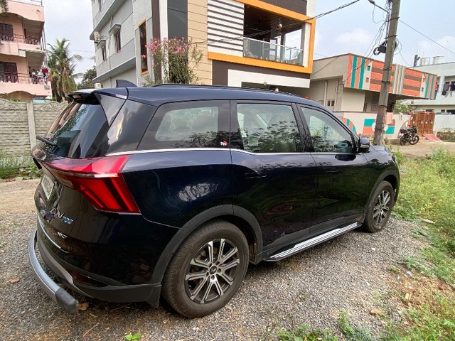 Second-hand 2023 Mahindra XUV700 AX7 7Str Diesel for sale in Mangalagiri-4