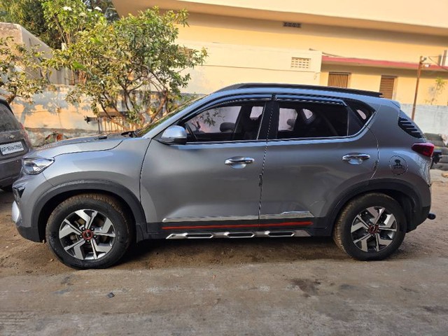 Second-hand 2022 Kia Sonet HTX Diesel Anniversary Edition for sale in Vijayawada-2