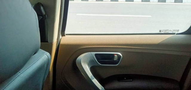 Second-hand 2018 Mahindra TUV 300 mHAWK100 T8 for sale in Rajgarh-6