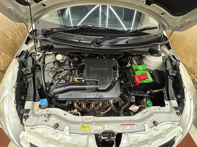 Second-hand 2017 Maruti Suzuki Swift VXI for sale in Guwahati-2