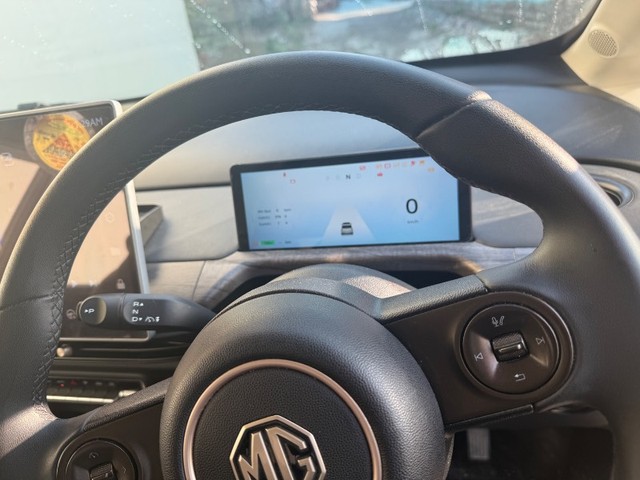 Second-hand 2024 MG Windsor EV Excite for sale in Dehradun-6