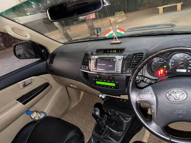 Second-hand 2015 Toyota Fortuner 4x4 MT for sale in Sathupalli-6