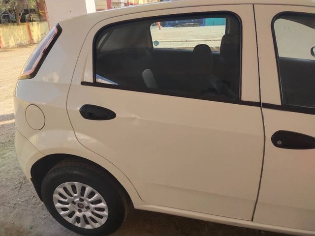 Second-hand 2014 Fiat Punto 1.3 Active for sale in Bagalkot-13