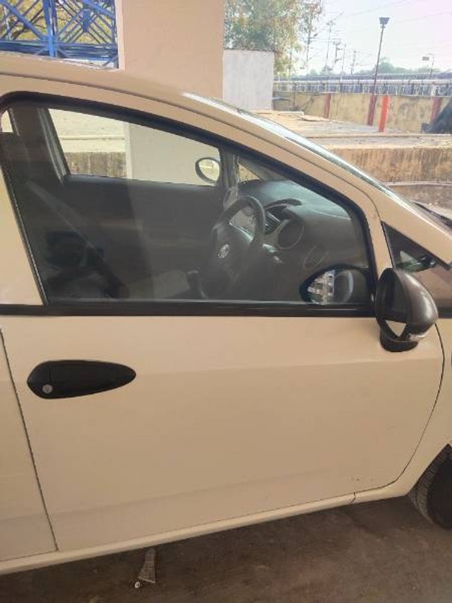Second-hand 2014 Fiat Punto 1.3 Active for sale in Bagalkot-6