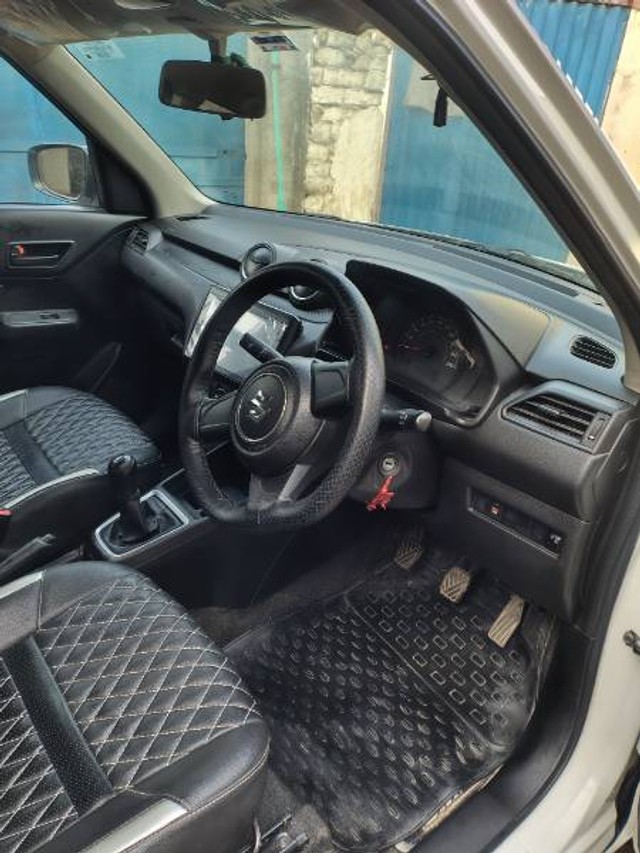 Second-hand 2020 Maruti Swift LXI for sale in Nawanshahr-4