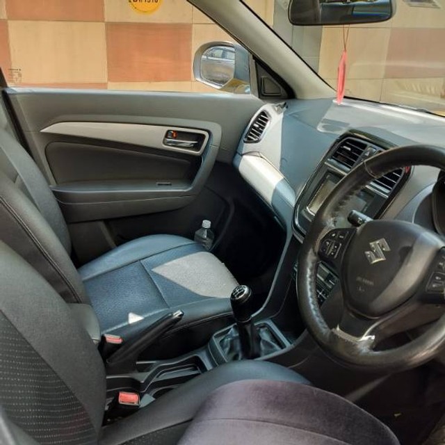 Second-hand 2016 Maruti Suzuki Vitara Brezza ZDi Plus for sale in Noida-2