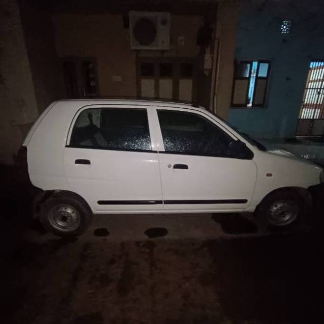 https://images10.gaadi.com/usedgaadi-sellcar/UsedCar/b611846f-8c01-4707-9566-d5e9baf6d702/adec96ef-e143-4b59-bb45-f56b462ceef6.jpg?imwidth=6401