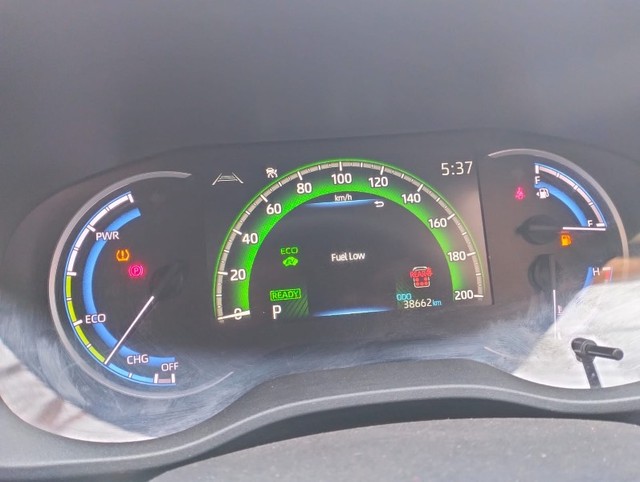 Second-hand 2025 Toyota Innova Hycross ZX Hybrid for sale in Balaghat-3