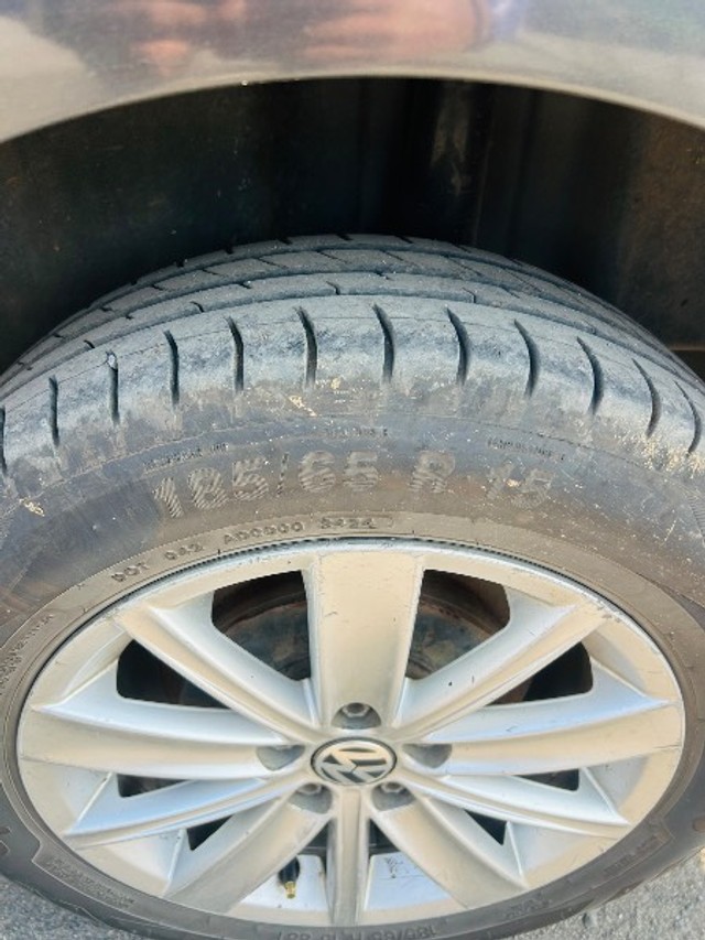 Second-hand 2016 Volkswagen Vento 1.5 TDI Highline for sale in Surat-3