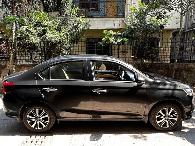 Second-hand 2023 Honda Amaze 2nd Gen VX CVT for sale in North 24 Parganas-1