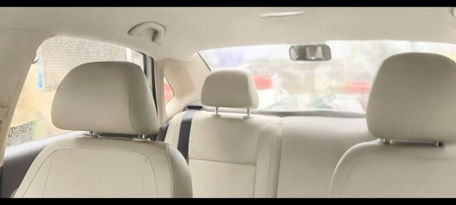 Second-hand 2013 Volkswagen Vento Petrol Breeze for sale in Pondicherry-3