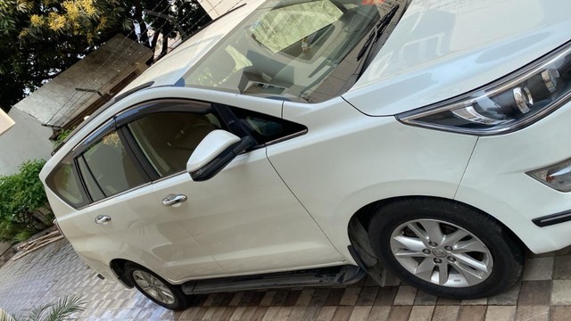 Second-hand 2020 Toyota Innova Crysta 2.4 G MT for sale in Dhanbad-2